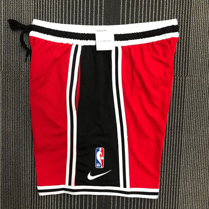 NBA Chicago Bulls Black and Red Shorts 2021/22