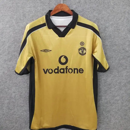 Manchester United Golden Retro Third Jersey 2001/02