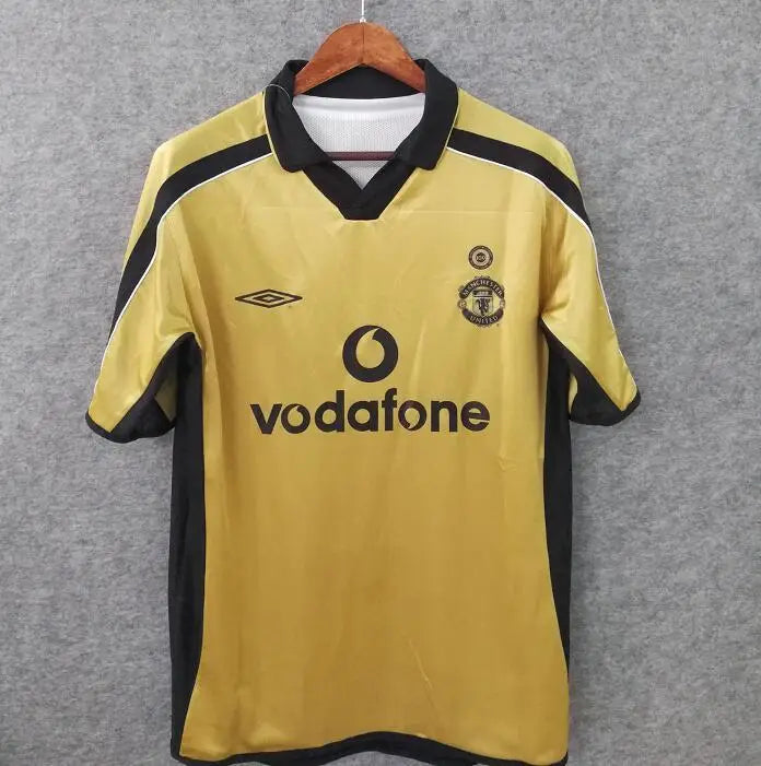 Manchester United Golden Retro Third Jersey 2001/02
