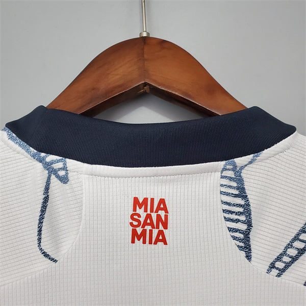 Terza Maglia Bayern Munich 2021/22 ( con Taglia XXXL e Taglia Bambino )